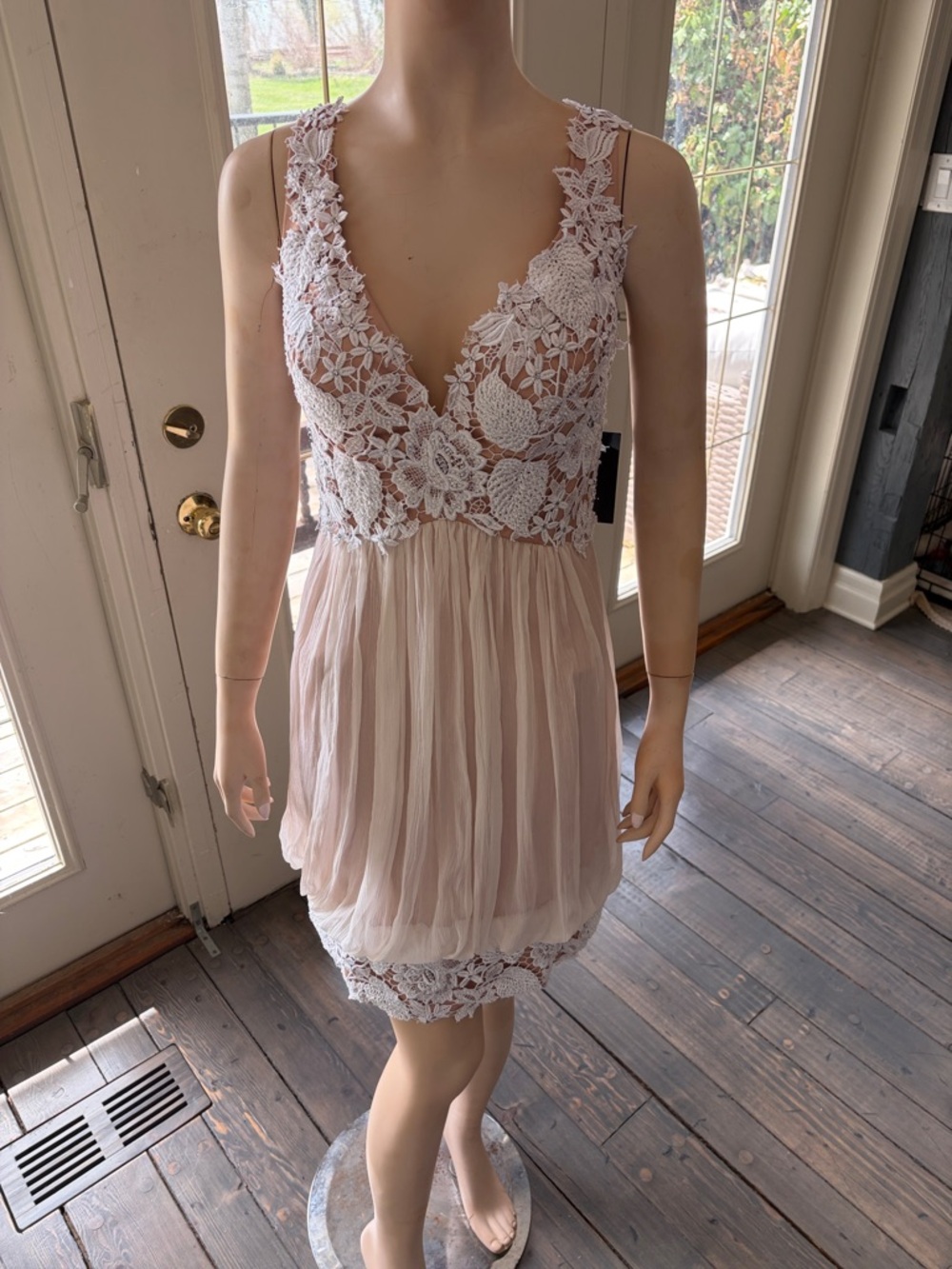 Jovani Blush Pink Lace & Chiffon V-Neck Chemise